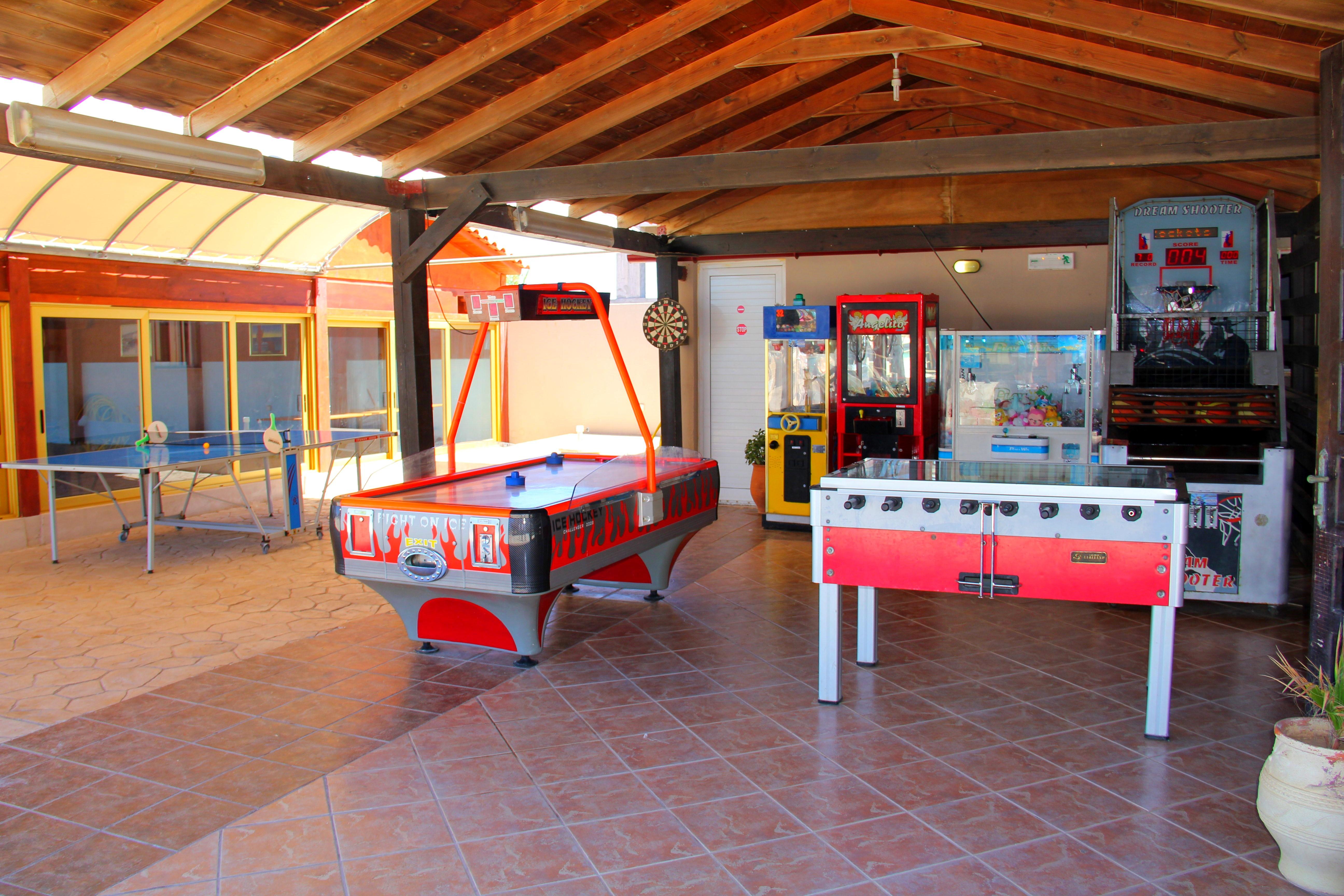 White Olive Elite Rethymno Hotel Sfakaki Bagian luar foto