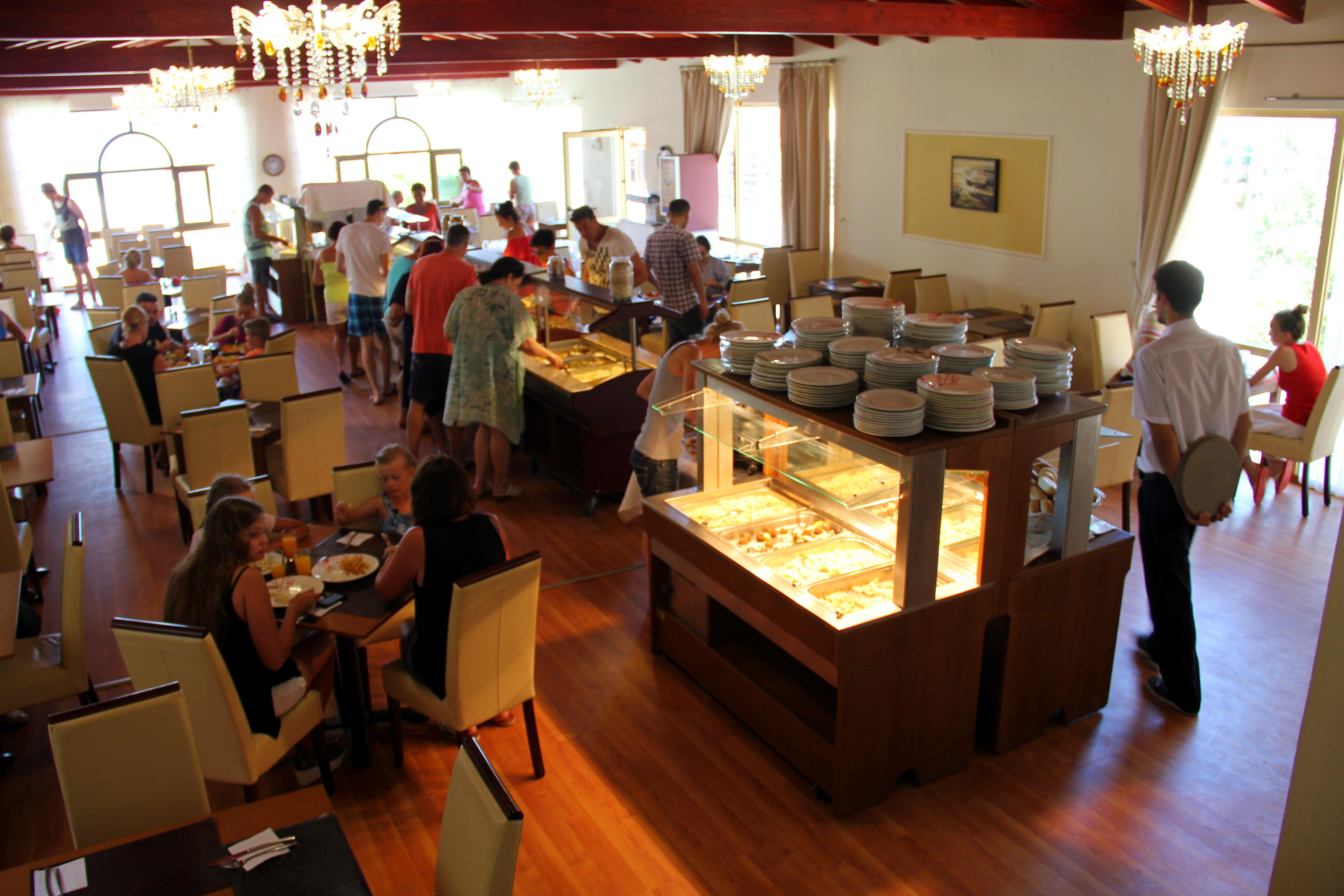 White Olive Elite Rethymno Hotel Sfakaki Bagian luar foto