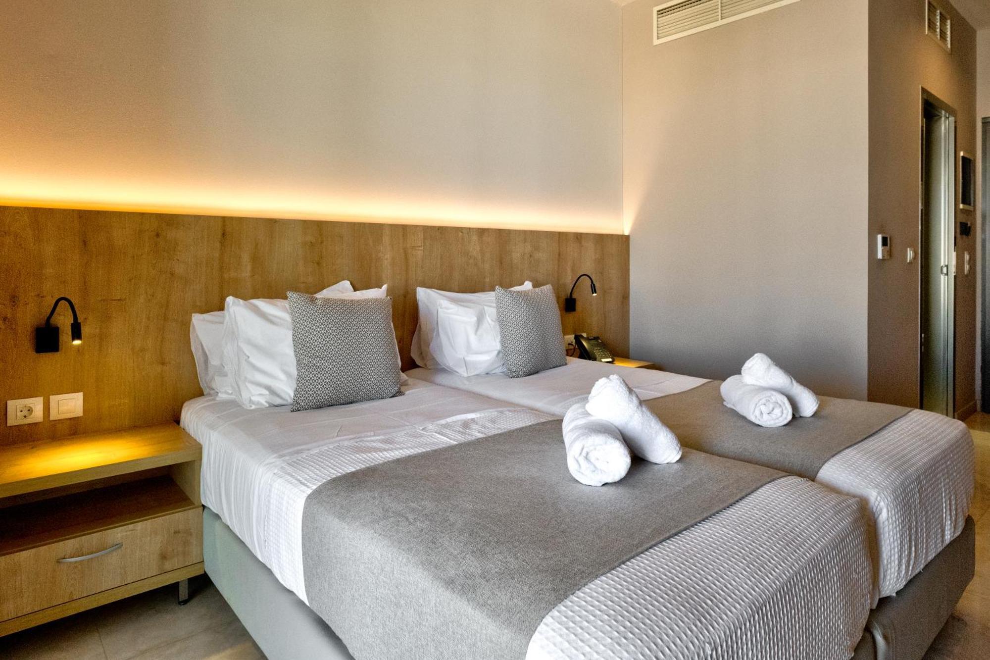 White Olive Elite Rethymno Hotel Sfakaki Bagian luar foto