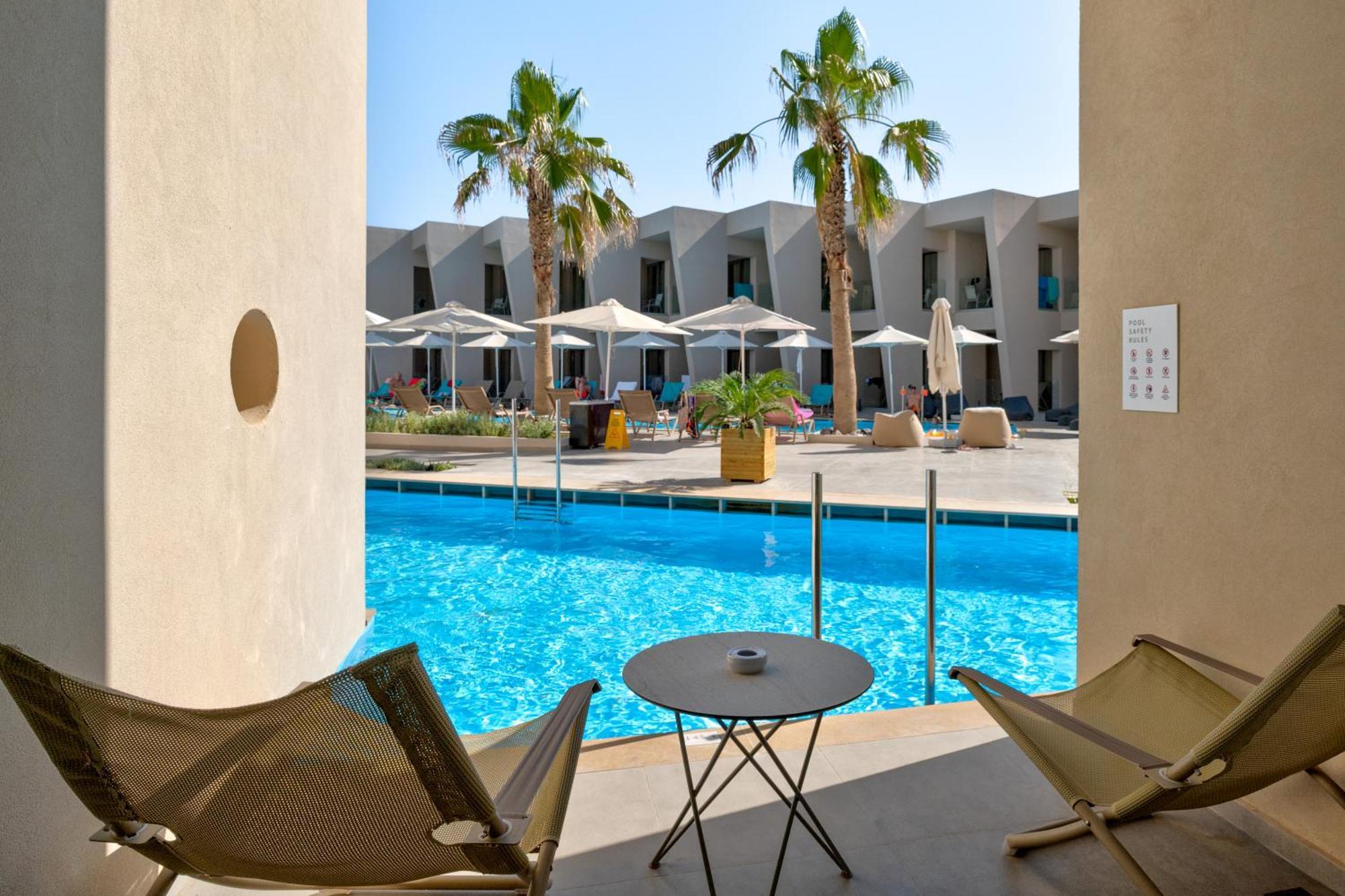 White Olive Elite Rethymno Hotel Sfakaki Bagian luar foto